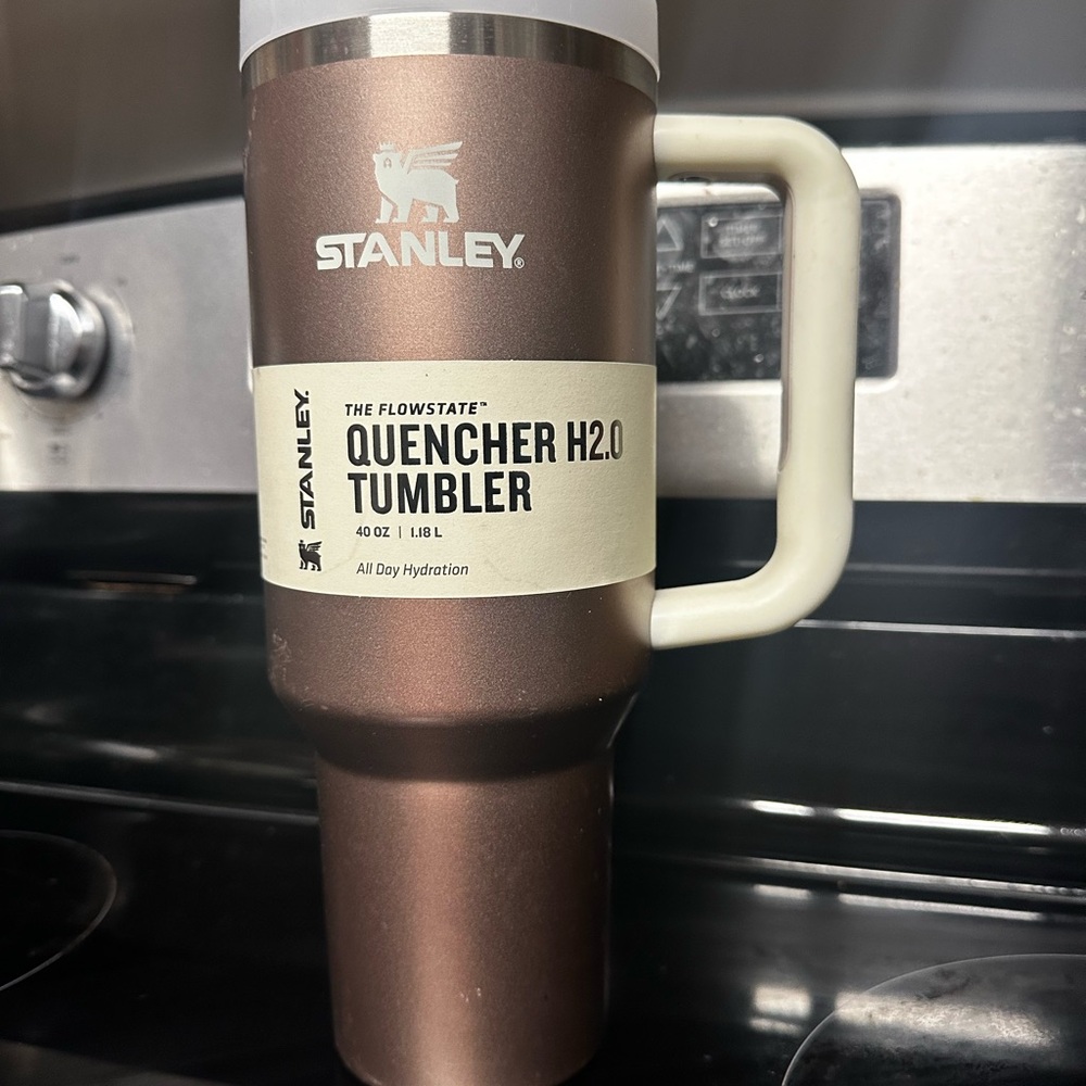 Stanley Quencher H2.0 Tumbler - Brown